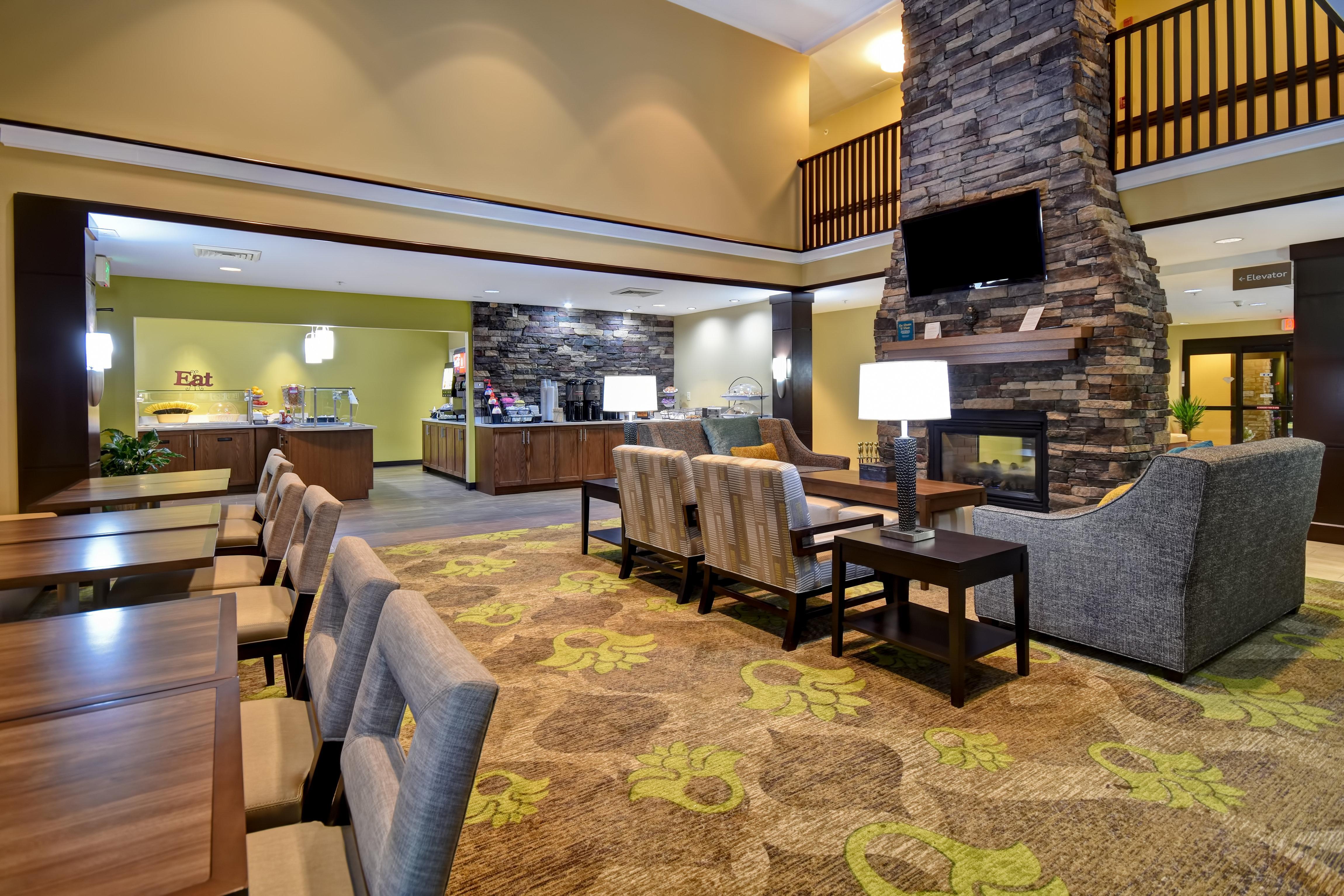 Hotel Staybridge Grand Rapids-kentwood By Ihg Cascade