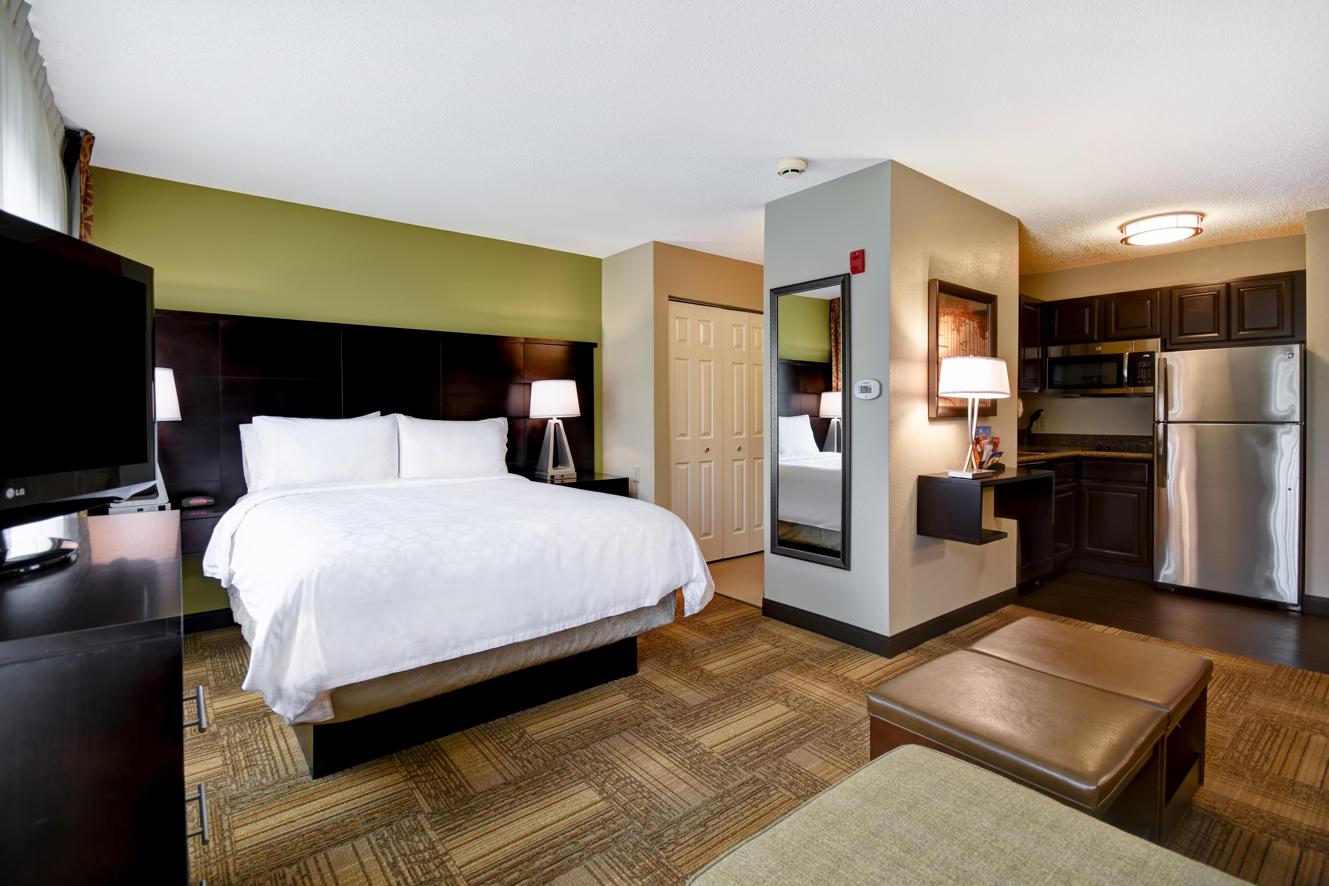 Hotel Staybridge Grand Rapids-kentwood By Ihg Cascade