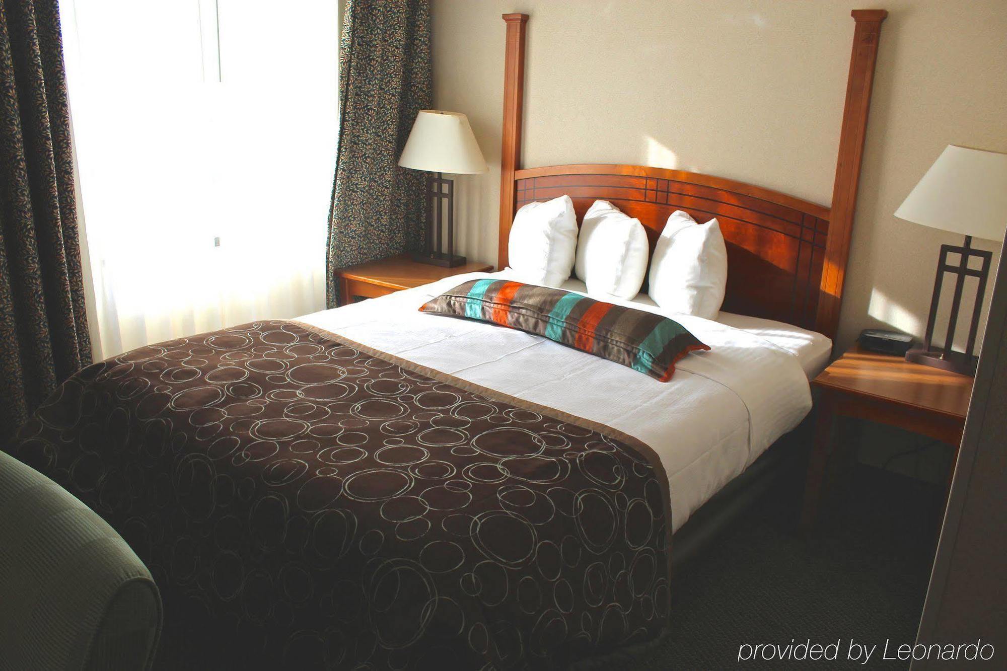 Hotel Staybridge Grand Rapids-kentwood By Ihg Cascade