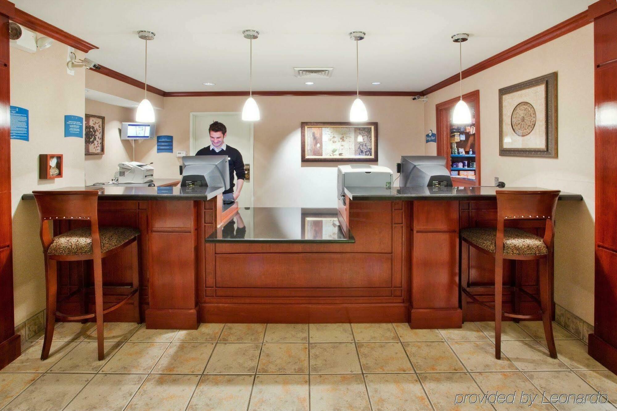 Staybridge Grand Rapids-kentwood By Ihg 3* Cascade