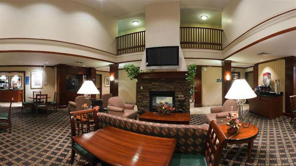 Hotel Staybridge Grand Rapids-kentwood By Ihg Cascade